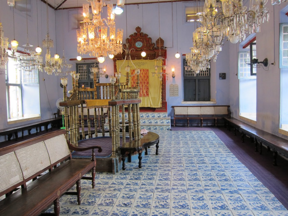 circuit-kerala-synagogue-pardesi-cochin-1024x768