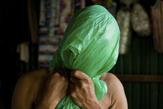 un-passe-sous-silence_stimultania_copyright-emilie-arfeuil_01