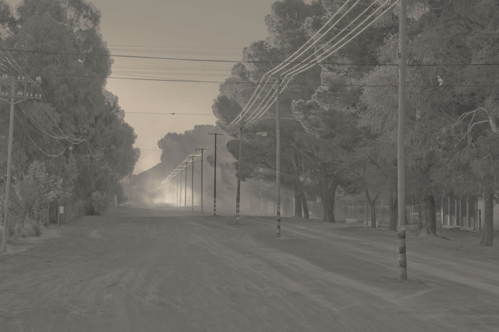 Echos de la poussiere et de la fracturation