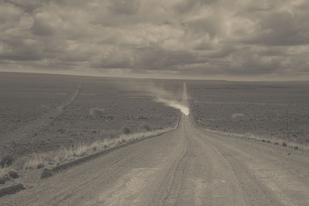 Echos de la poussiere et de la fracturation