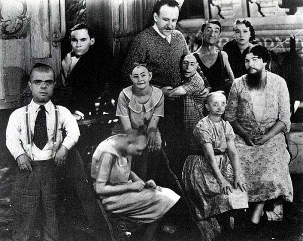 freaks-la-monstrueuse-parade-les-vrais-monstres