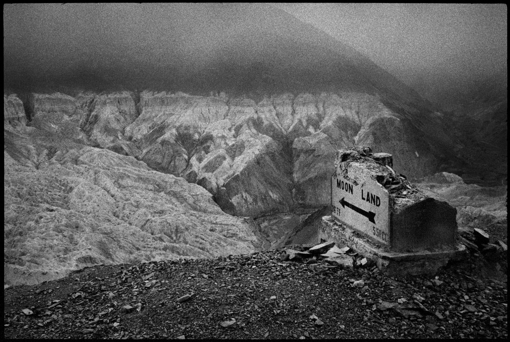 2300KFDPRW=0.00 GW=0.00 BW=0.00 RB=9.99 GB=9.99 BB=9.99Topaz2