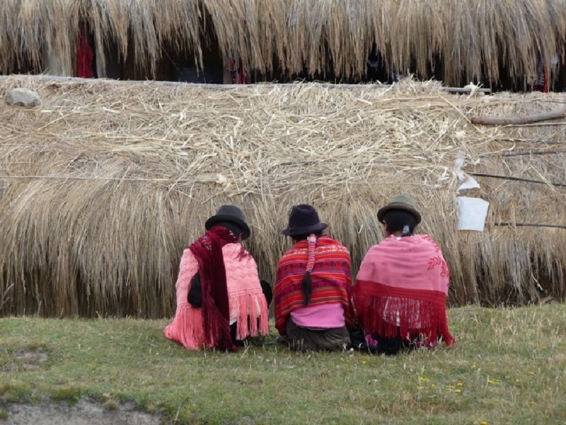 ob_090996_equateur-peuple