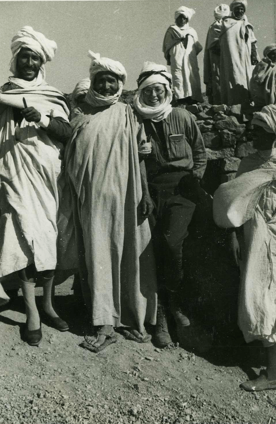 Thérèse_Rivière_dans_les_Aurès_en_1936