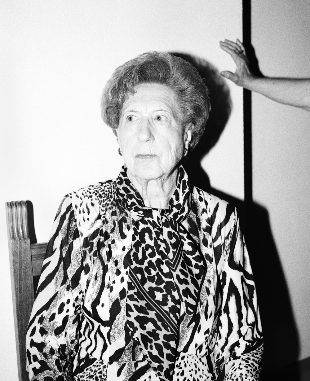 retrato con brazo 001