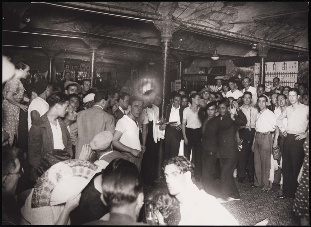 Cabaret La criolla en 1934, photo Agustí Centelles