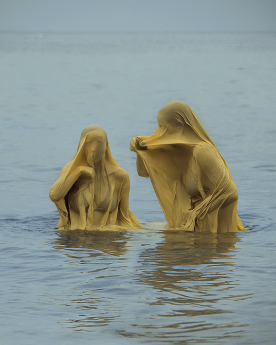 06_The Digital Decade_Get me out of this cloth_2013