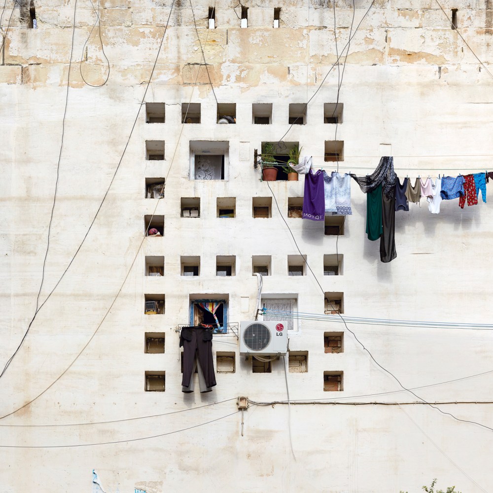 Alger - Cité "Climat de France" - F05-02 -2013Edition de 5
100 x 100 cm