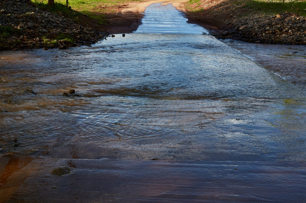 et le bleu du ciel dans l'ombre, 2018, impression numérique sur papier baryté, 83 x 125 cm, ed.3 + 2 EA