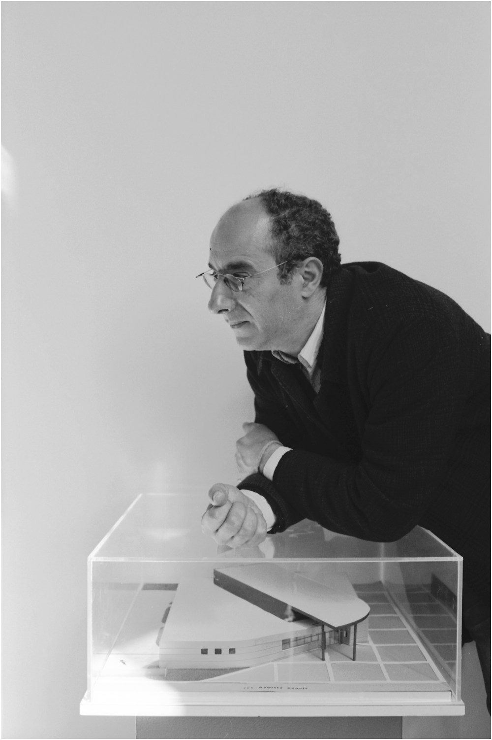 010F016 cn┬░28 Karim YaziCite╠ü 3000 A Me╠ürian