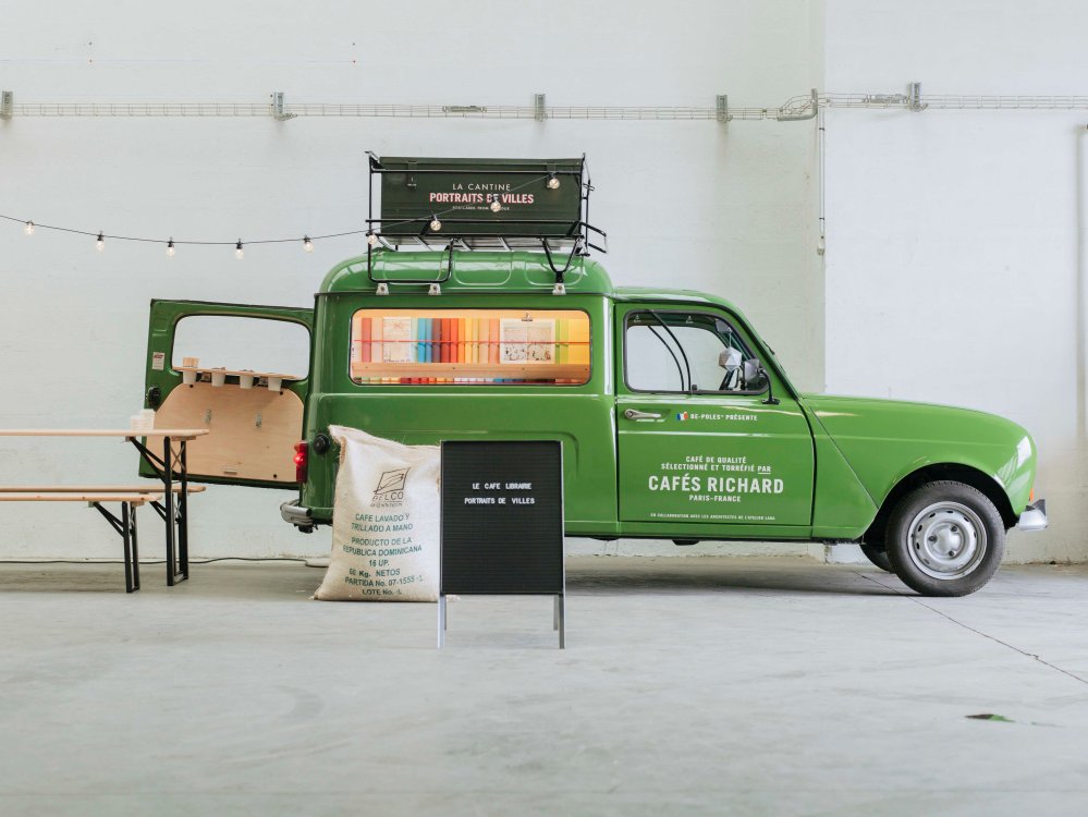 LE-CAFE-LIBRAIRIE-PDV-CO╠éTE╠ü-BANC-CREDIT-SYLVAIN-LEWIS