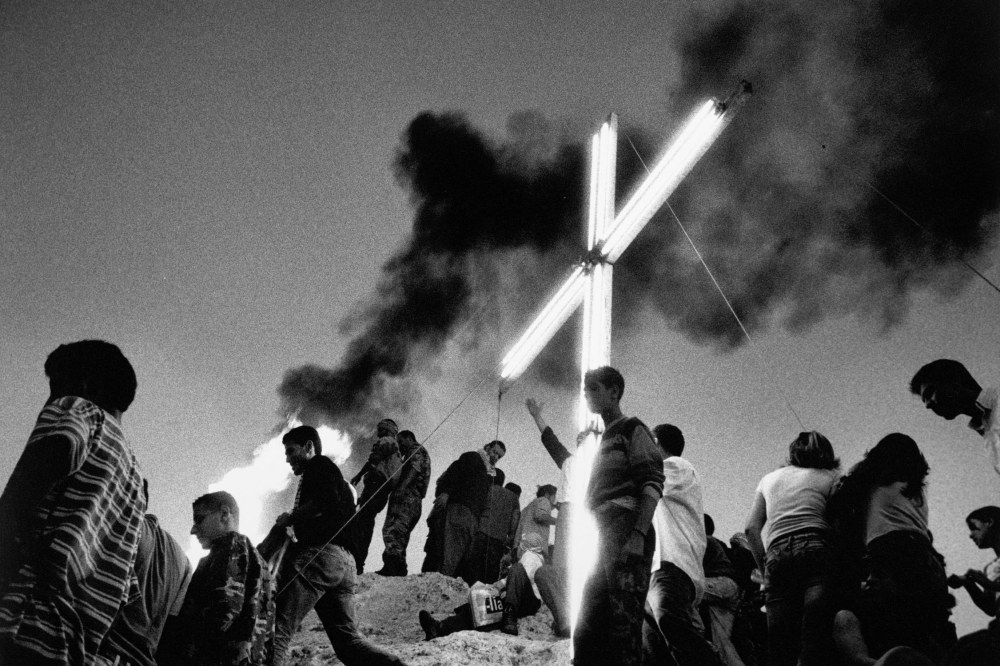 LES AUTRES, la croix, Christophe Goussard_VU