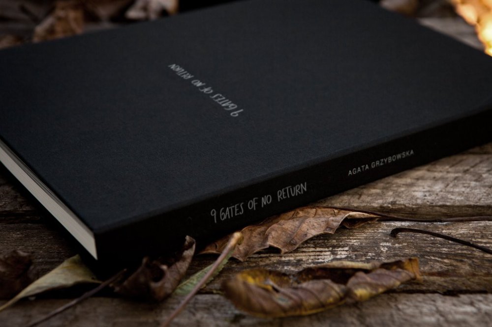 AG_02_0d0b9286-1f49-4eb7-83c9-b6e7de5d210d_1024x1024