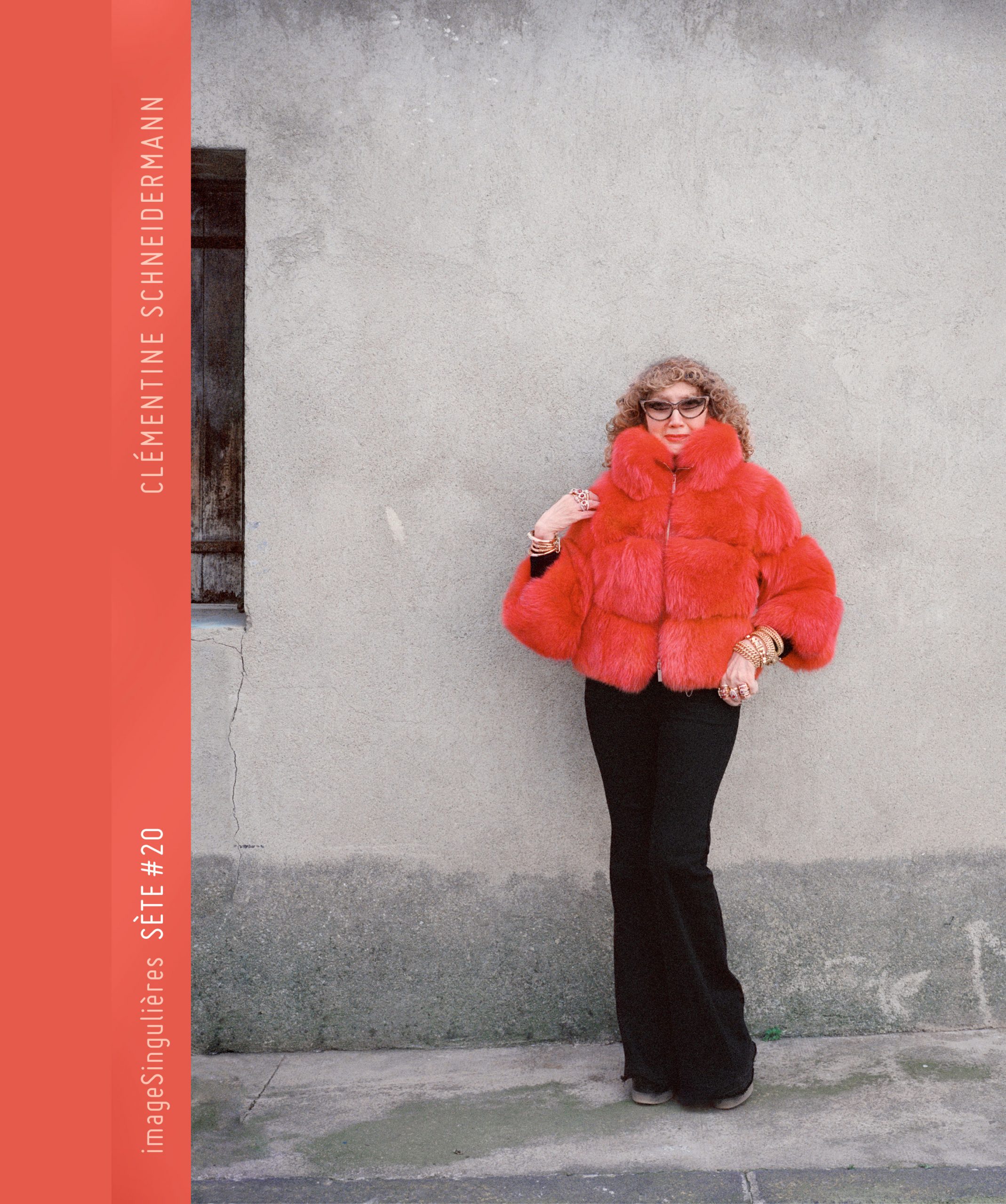 set20-couv-fourrure-rouge-ok-scaled