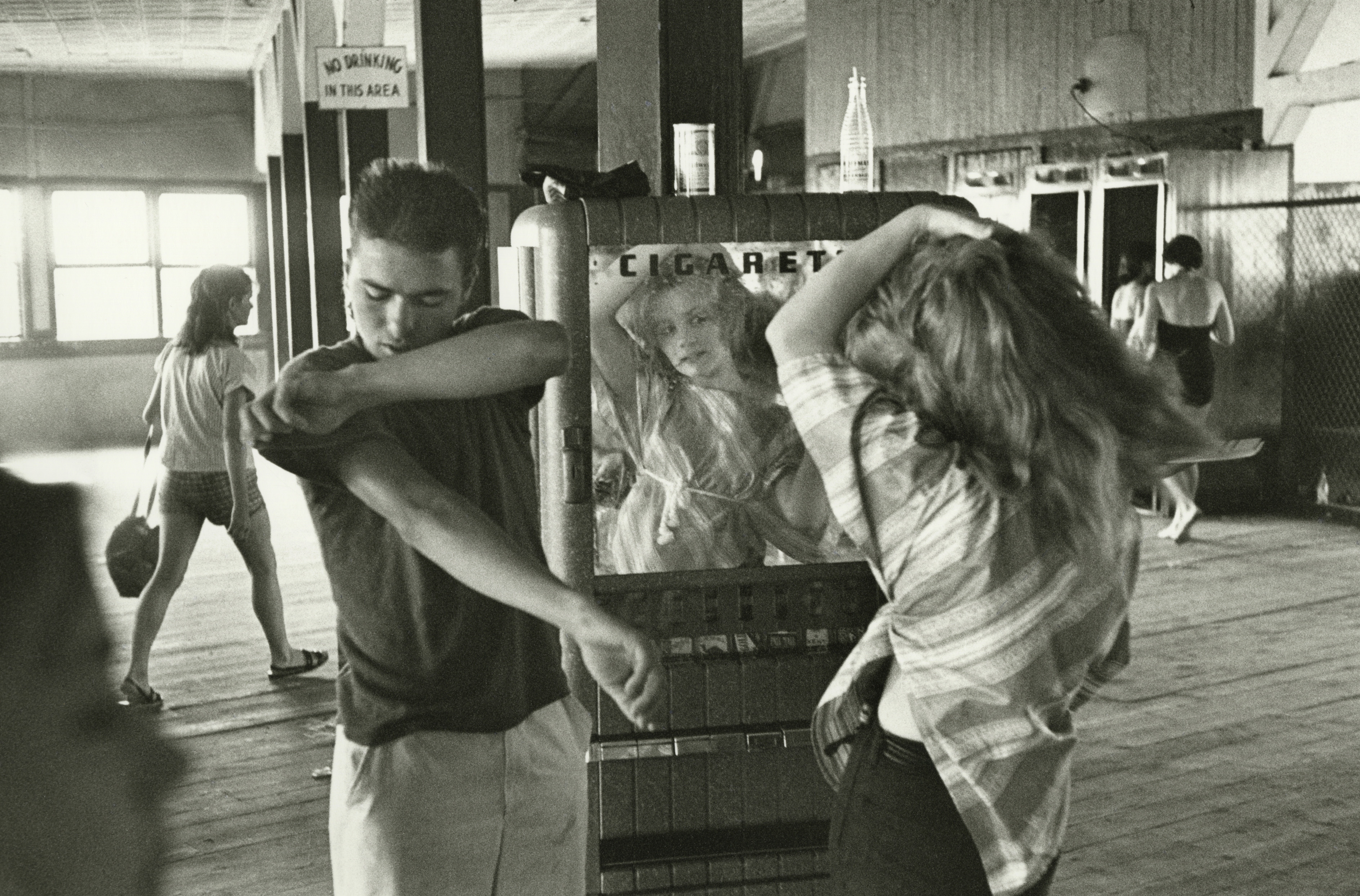 11-Bruce Davidson, _Brooklyne Gang, 1959