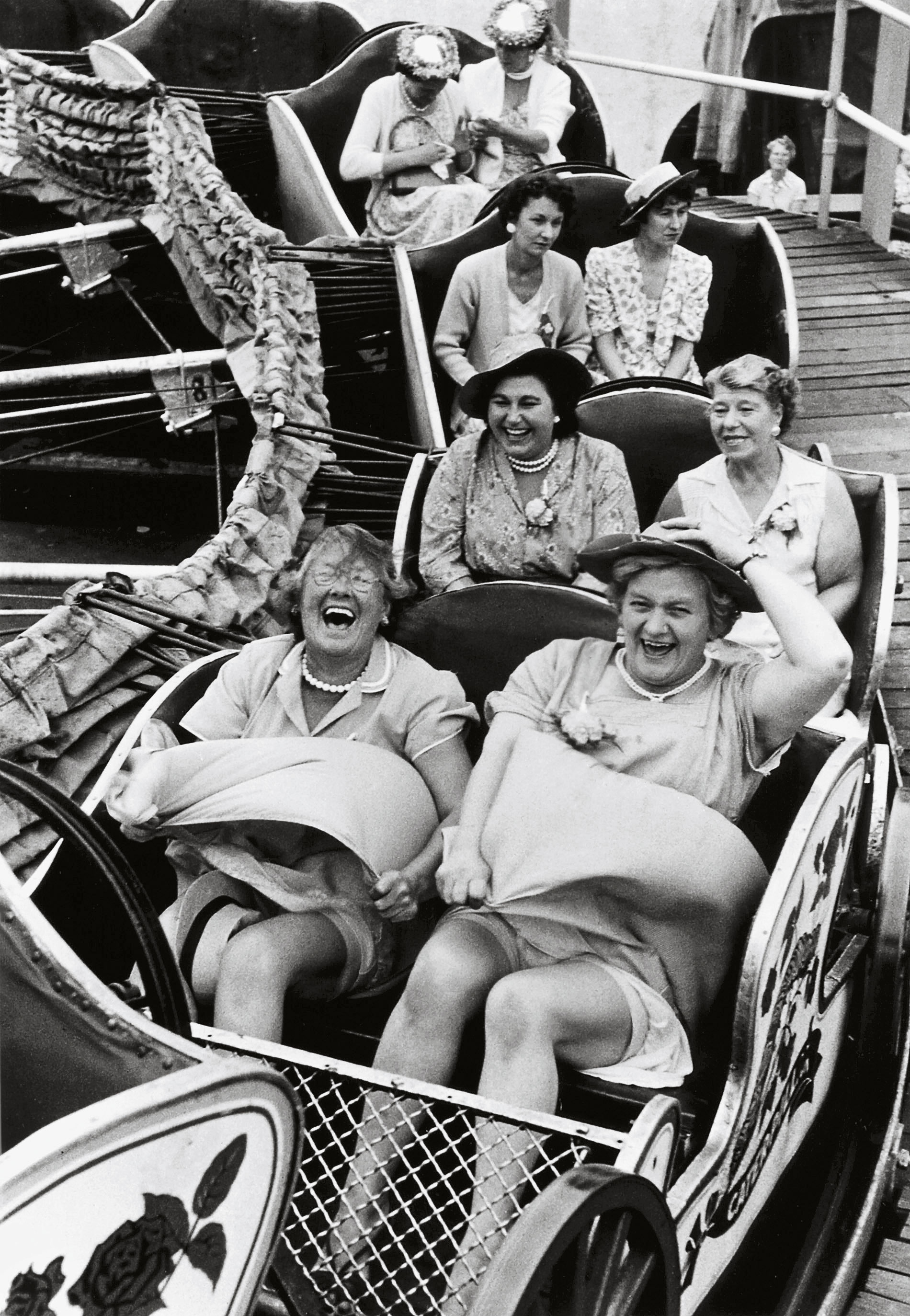 robertson_catepillar_600