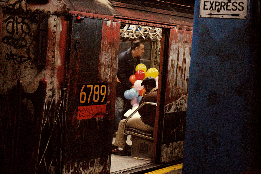 #56_1984, NY USA, balloons in the subway