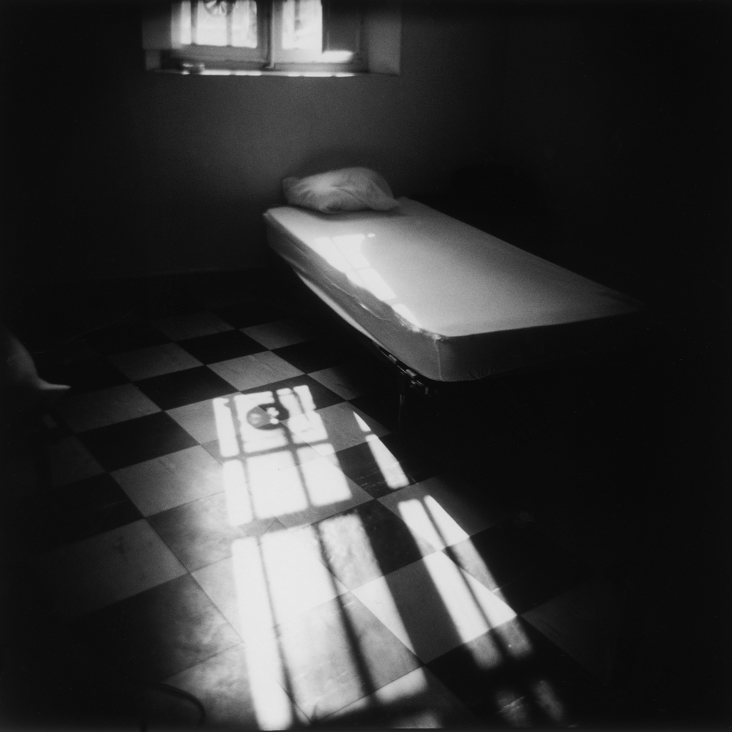 Marseille 02: 101L-050-002
Marseille, France 2002