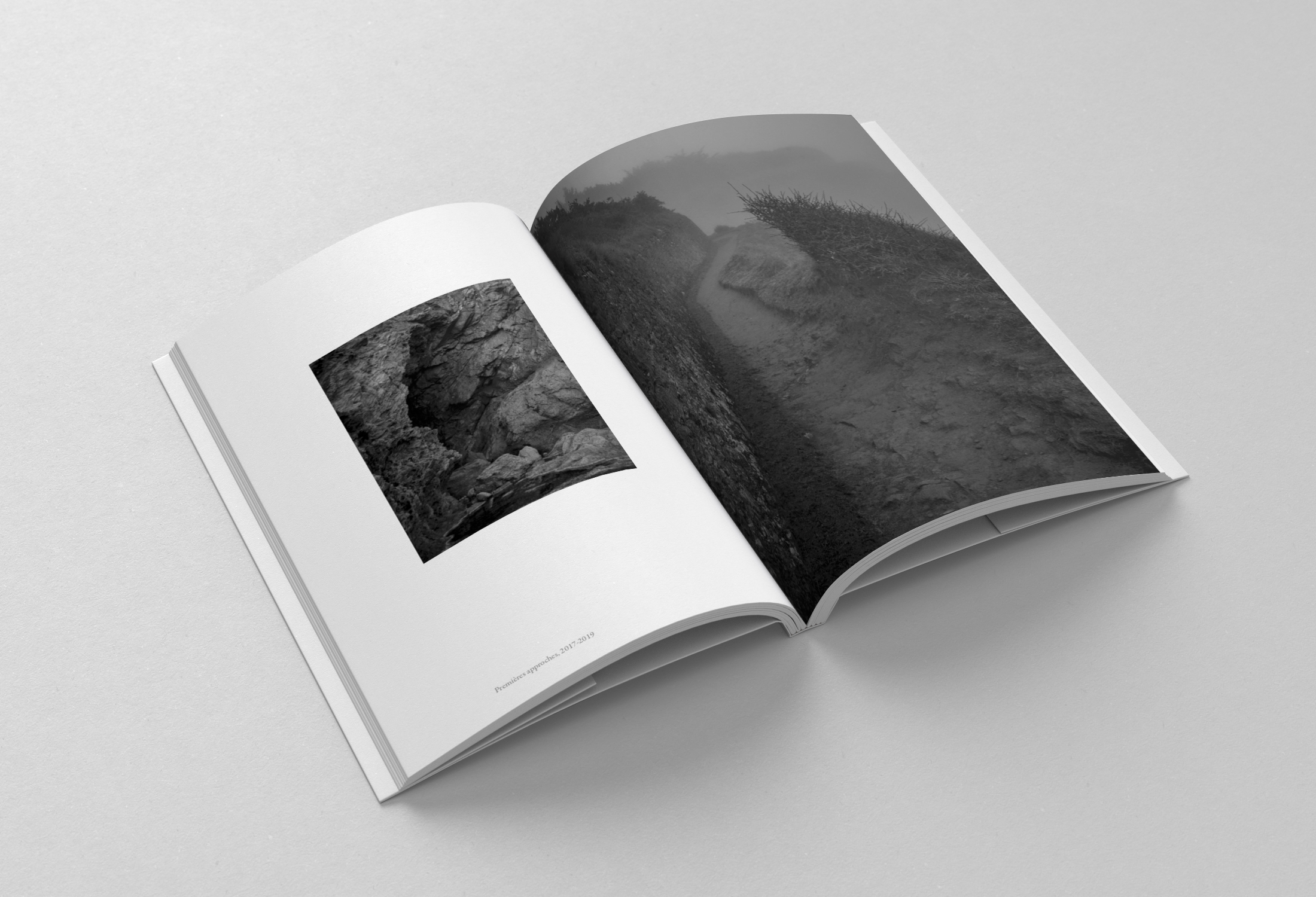 Book / Brochure - B6 - Mockup