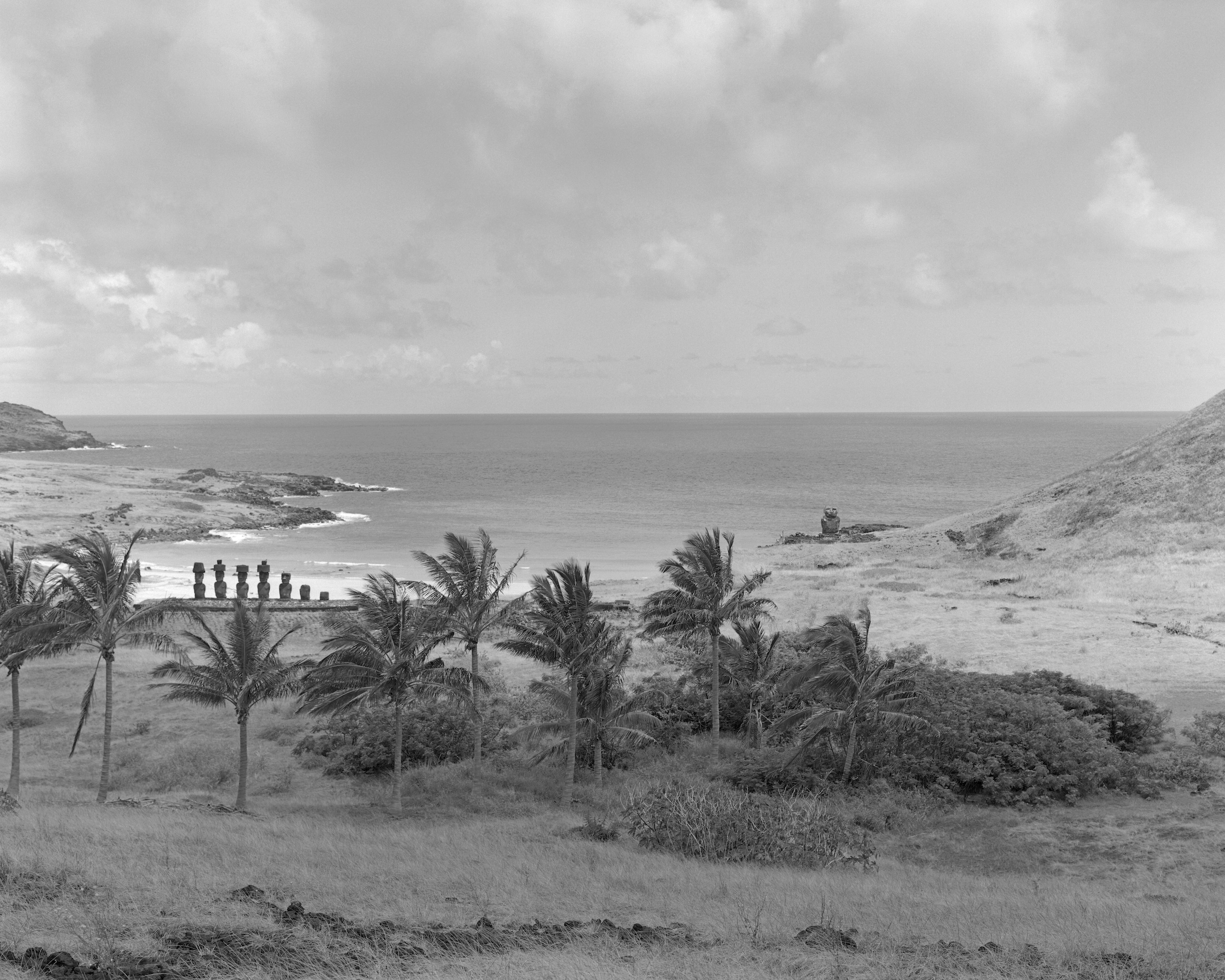 île de Pâques - Baie d'Anakena - 1985- Sagnes - 300 dpi